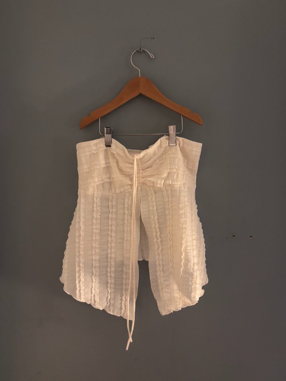 Urban Outfitters Kimchi Blue Strapless Top